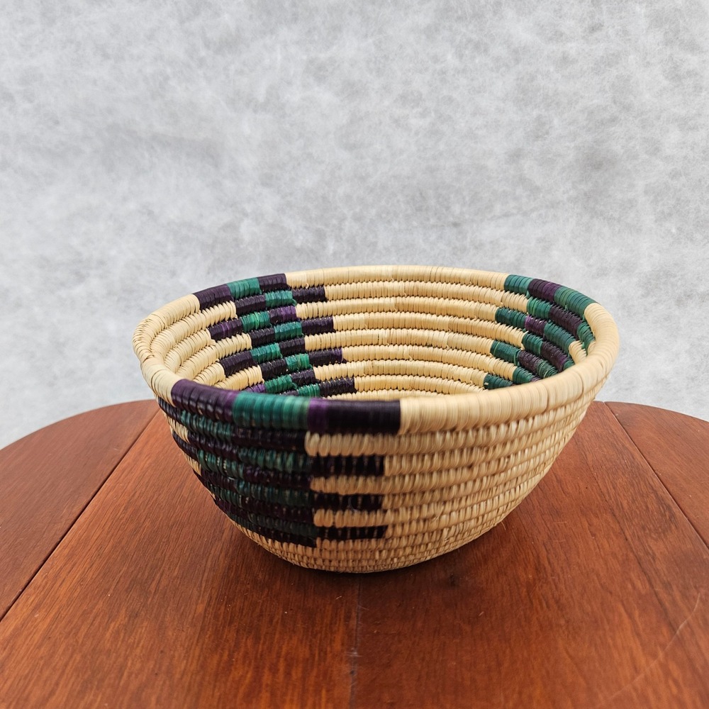 Woven Handmade‎ Basket Decorative Bowl Trinket Dish Teal Purple Natural Fiber